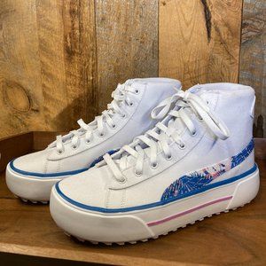 Brand New Never Worn Puma Hi Sneakers